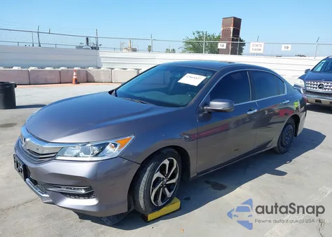 2017 Honda Accord Ex-L z USA, uszkodzony, nr VIN 1HGCR2F81HA281468
